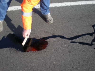 3. Mit Gummischieber abziehen